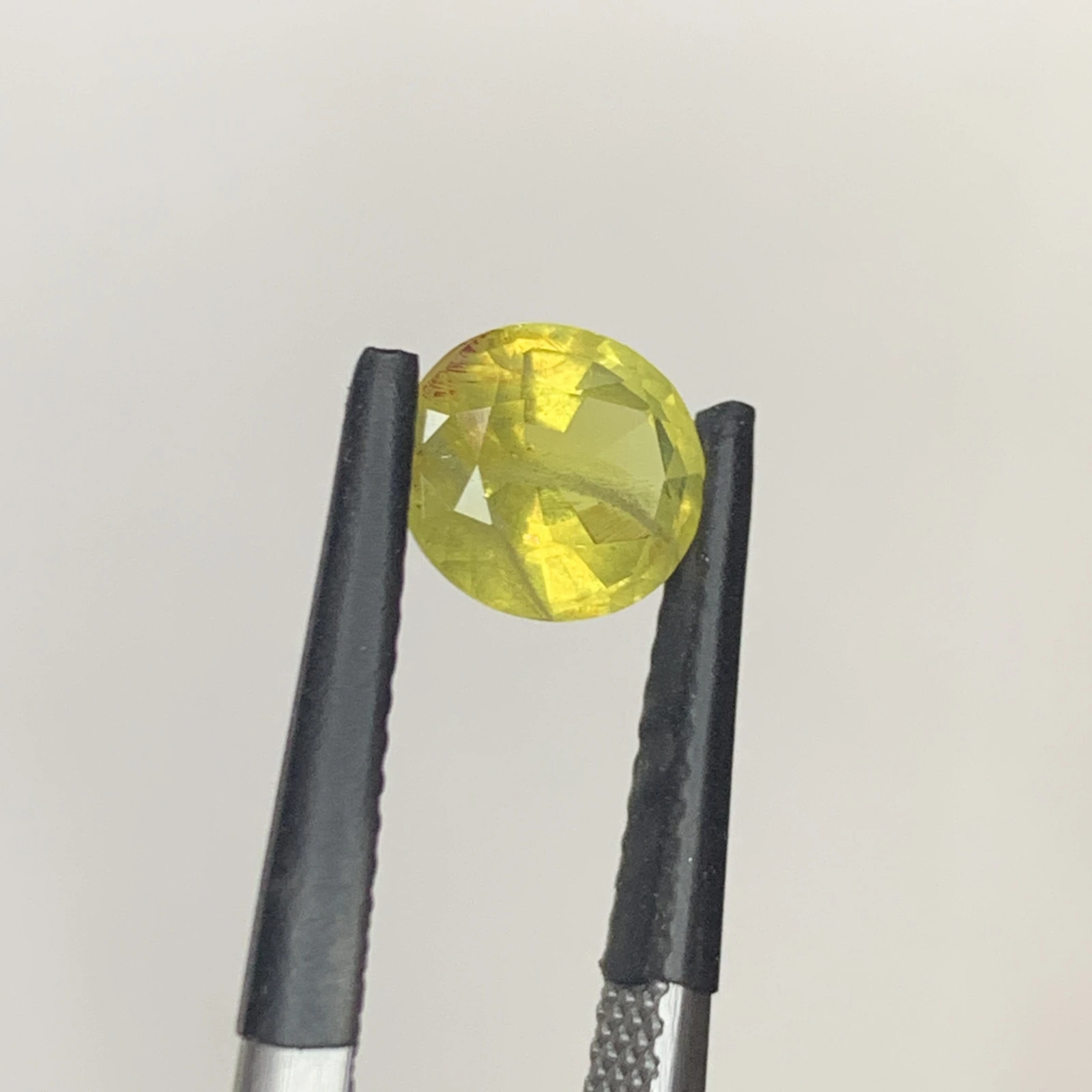 1.52 ct Natural Chrysoberyl Oval Shape Loose Gemstone — view 9